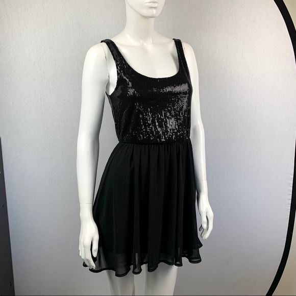 Sequin Ballerina Skate Chiffon Little Black Dress - Picture 14 of 14